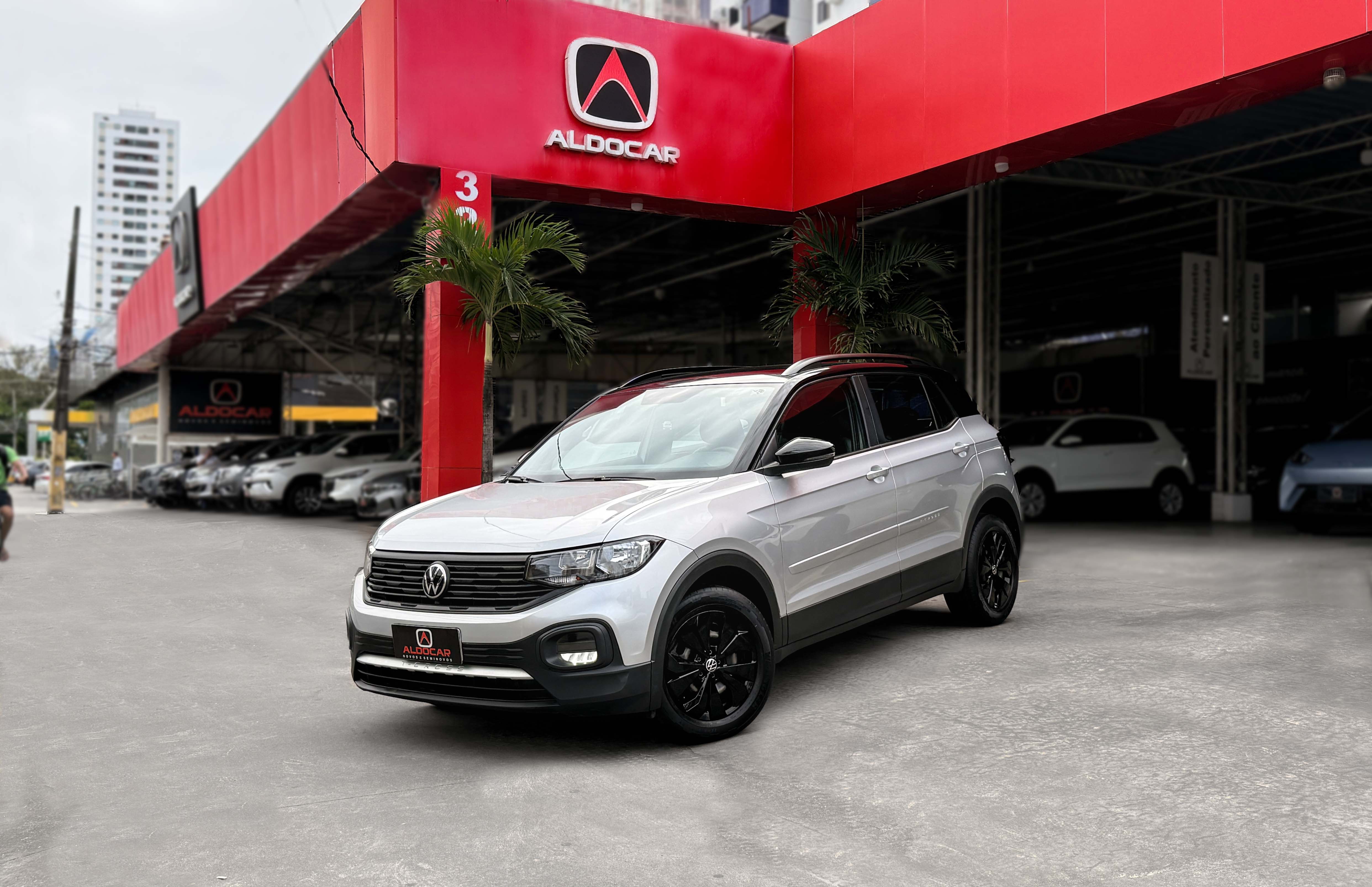 VOLKSWAGEN T-CROSS 1.0 200 TSI TOTAL FLEX SENSE AUTOMÁTICO