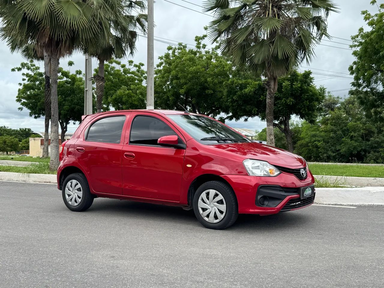 Toyota Etios X 1.3 Flex 16V 5P Mec. 2018