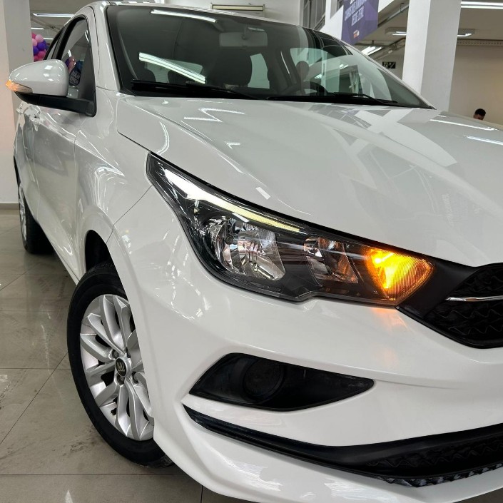 Fiat Cronos Drive 1.0 6V Flex